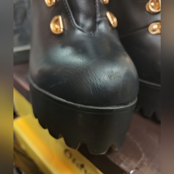 Ladies boots - Picture 3 of 7